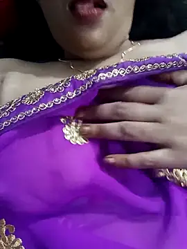 Cute-Raashii online show from December 2024 03:06:01 AM