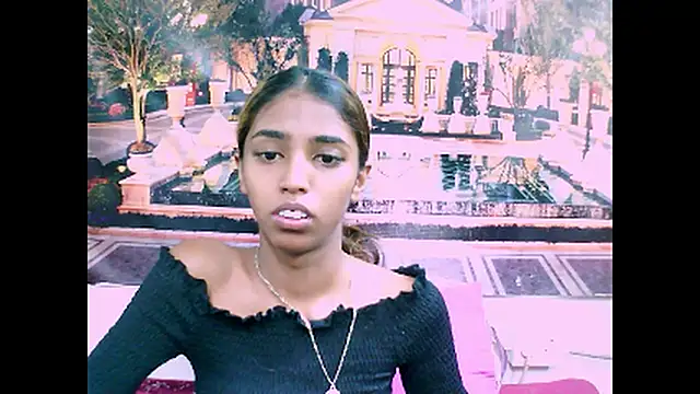 Snapshot of IndianSexySlender chatting on December 2024 05:50:02 AM IndianSexySlender online show from December 2024 05:50:02 AM