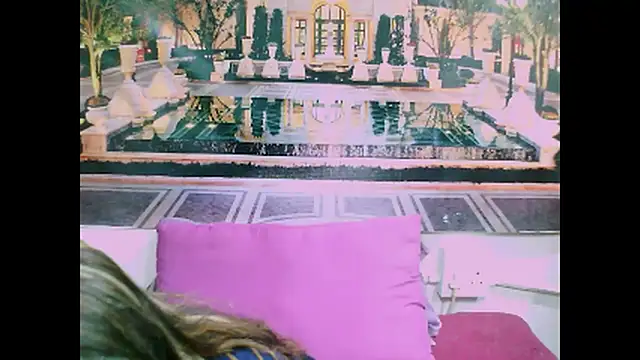 Snapshot of IndianSexySlender chatting on December 2024 05:52:02 AM IndianSexySlender online show from December 2024 05:52:02 AM