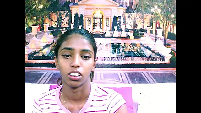 Snapshot of IndianSexySlender chatting on January 2025 05:27:01 AM IndianSexySlender online show from January 2025 05:27:01 AM