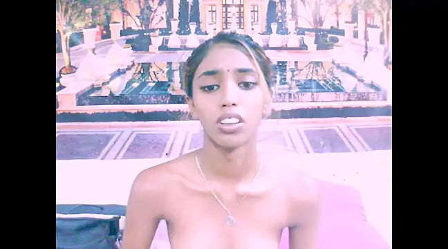 Snapshot of IndianSexySlender chatting on January 2025 08:57:02 AM IndianSexySlender online show from January 2025 08:57:02 AM