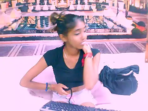 Snapshot of IndianSexySlender chatting on February 2025 08:42:01 AM IndianSexySlender online show from February 2025 08:42:01 AM