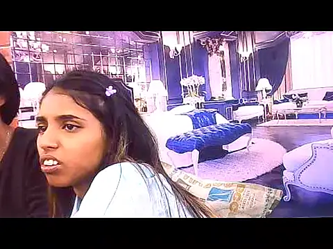 Snapshot of IndianSexySlender chatting on November 2025 05:39:01 AM IndianSexySlender online show from November 2025 05:39:01 AM