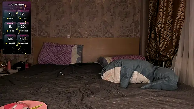 Snapshot of purebeautie13 chatting on December 2024 01:41:01 PM purebeautie13 online show from December 2024 01:41:01 PM