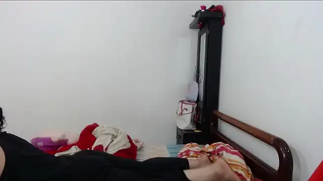 Snapshot of Angelinna_Milf chatting on September 2025 02:44:01 AM Angelinna Milf online show from September 2025 02:44:01 AM