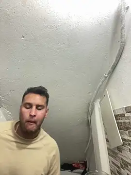 Snapshot of Cristian_099 chatting on March 2025 09:46:02 PM Cristian 099 online show from March 2025 09:46:02 PM