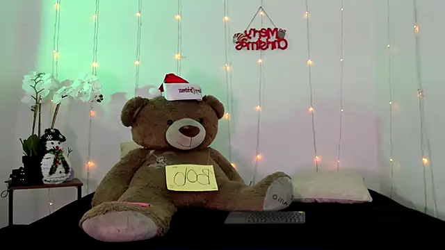 kendal scott1 online show from December 2024 06:38:02 PM