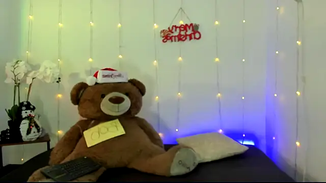 kendal scott1 online show from December 2024 07:17:01 PM