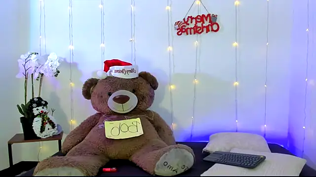 kendal scott1 online show from December 2024 07:37:02 PM