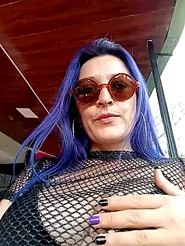 sophie banger online show from December 2024 08:04:01 PM
