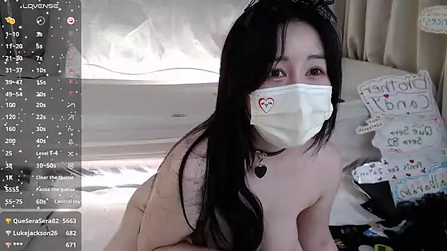 2hyun online show from March 2025 02:19:01 PM