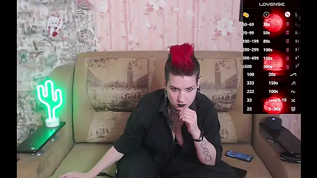 Miya Wey  online show from October 2025 01:12:02 PM