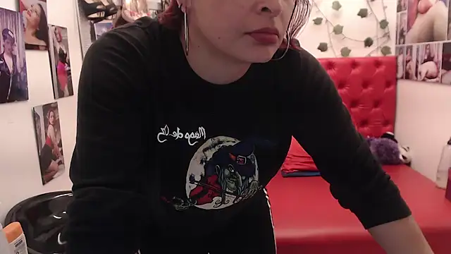 eva twiss online show from January 2025 05:44:02 PM