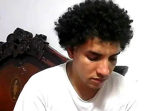 Snapshot of maick5- chatting on October 2025 12:22:02 AM maick5- online show from October 2025 12:22:02 AM