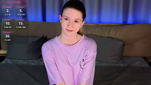 Fellissa online show from December 2024 03:04:01 PM