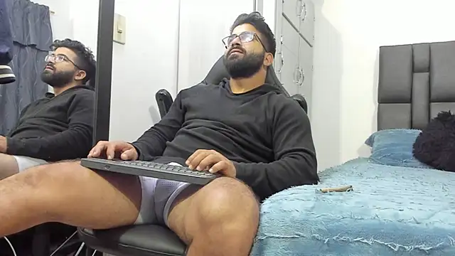 Lyon vach online show from December 2024 02:44:01 PM