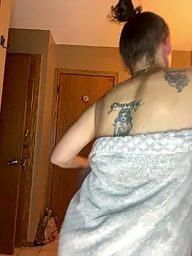 JusticeXXX68 online show from December 2024 01:25:01 AM