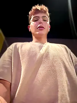 Snapshot of PRINCE_STEV chatting on October 2025 10:54:02 PM PRINCE STEV online show from October 2025 10:54:02 PM