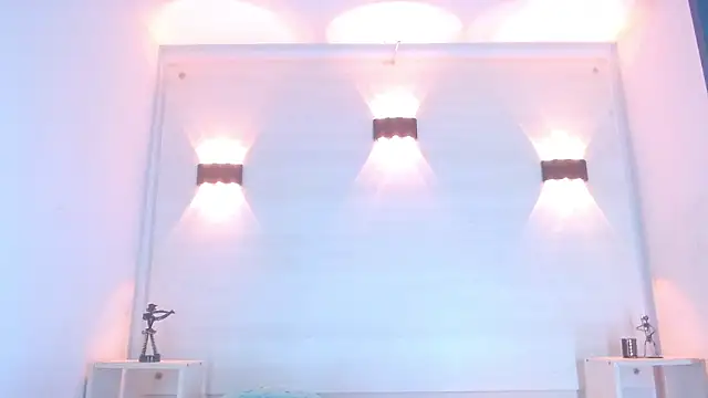 Snapshot of Molly_Spears chatting on February 2025 03:42:01 PM Molly Spears online show from February 2025 03:42:01 PM