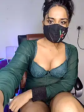 Snapshot of Black-Pearll chatting on March 2025 09:02:02 PM Black-Pearll online show from March 2025 09:02:02 PM