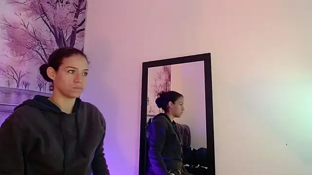 daniela rivasth online show from March 2025 05:34:01 AM