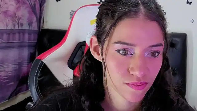 daniela rivasth online show from September 2025 06:13:02 AM