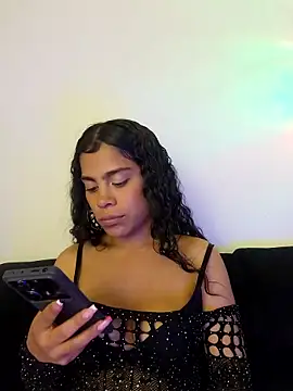 NINA 18 YEARS online show from December 2024 07:50:02 PM