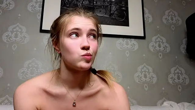 AnneFoxy online show from February 2025 07:06:02 AM