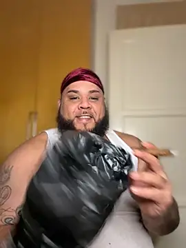 Snapshot of fatboyjayohh126 chatting on November 2025 05:28:02 AM fatboyjayohh126 online show from November 2025 05:28:02 AM