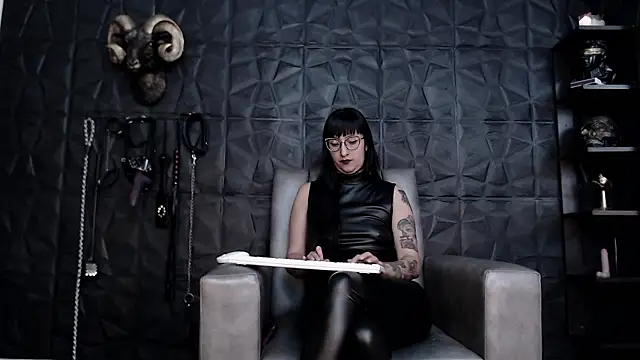 Agata Darkness online show from December 2024 03:54:02 PM