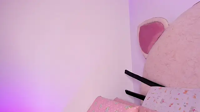 Snapshot of melody_cute_ chatting on February 2025 08:17:01 AM melody cute online show from February 2025 08:17:01 AM