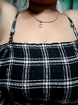 Snapshot of sajida34 chatting on September 2025 12:03:01 AM sajida34 online show from September 2025 12:03:01 AM