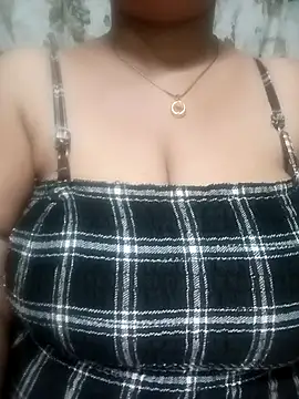 Snapshot of sajida34 chatting on October 2025 11:49:01 PM sajida34 online show from October 2025 11:49:01 PM