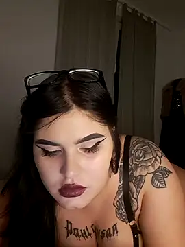 Snapshot of alexaandreea99 chatting on February 2025 12:43:02 AM alexaandreea99 online show from February 2025 12:43:02 AM