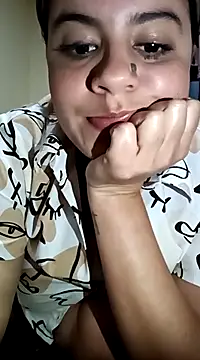 Snapshot of Candy_sr chatting on March 2025 02:30:02 AM Candy sr online show from March 2025 02:30:02 AM