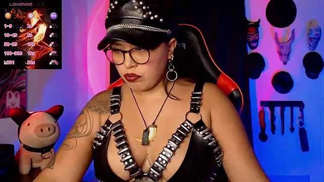 Snapshot of LilithSharon chatting on November 2025 05:01:02 PM LilithSharon online show from November 2025 05:01:02 PM