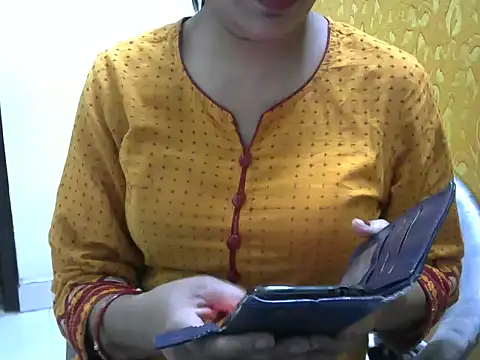 l l ish online show from March 2025 05:17:02 AM