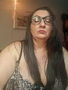 Snapshot of Genoveva73sexy chatting on February 2025 03:27:01 PM Genoveva73sexy online show from February 2025 03:27:01 PM