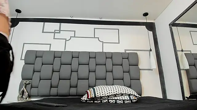 Jade squirtt online show from January 2025 10:45:01 AM