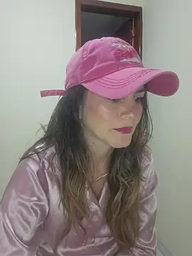 Hanny 24 online show from October 2025 02:55:02 AM