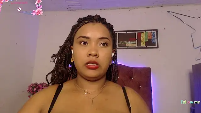 Evelyn Sandoval online show from January 2025 04:04:01 AM