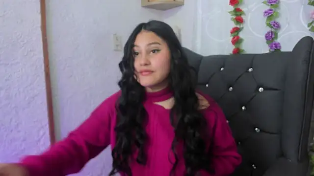 Little Ivy online show from December 2024 04:26:01 PM