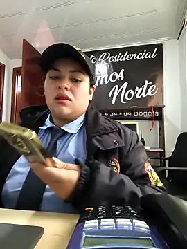 DULCE  26 online show from October 2025 03:32:01 PM