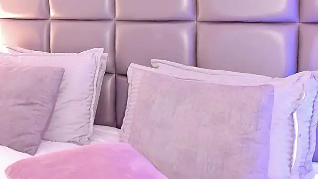 SpicySugar  online show from November 2025 07:05:02 PM