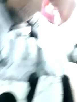 Snapshot of OdinWolf1990 chatting on October 2025 11:39:02 AM OdinWolf1990 online show from October 2025 11:39:02 AM