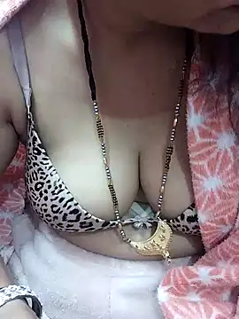 Urmila bhabhii online show from January 2025 10:22:02 AM