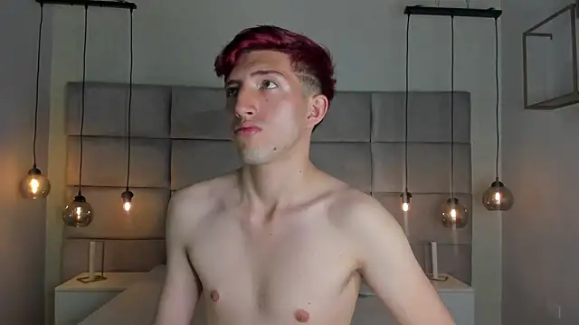 Un Slutty online show from January 2025 07:50:02 PM