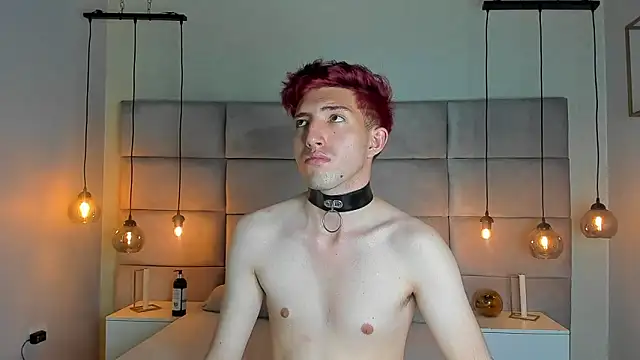Un Slutty online show from January 2025 10:55:01 PM