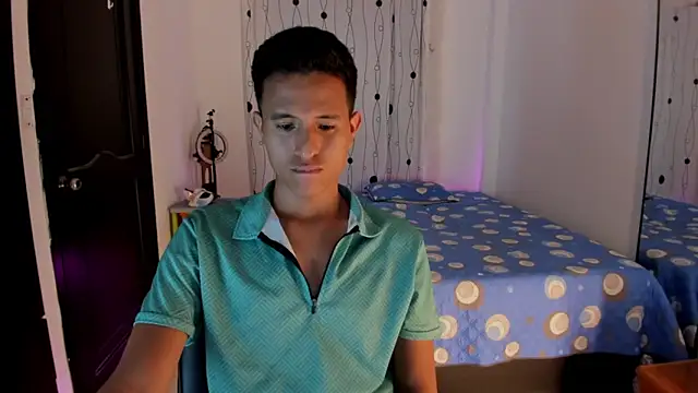 Snapshot of alessandro_wizard chatting on February 2025 02:23:01 AM alessandro wizard online show from February 2025 02:23:01 AM