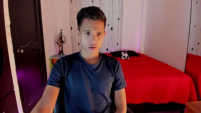 Snapshot of alessandro_wizard chatting on February 2025 09:32:01 PM alessandro wizard online show from February 2025 09:32:01 PM